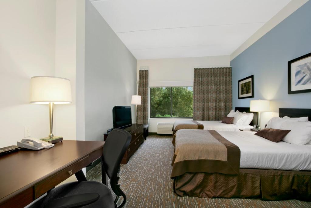 Wingate by Wyndham Green Bay/Airport photo