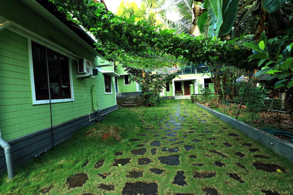 NARMADA HOMESTAY Yamuna photo
