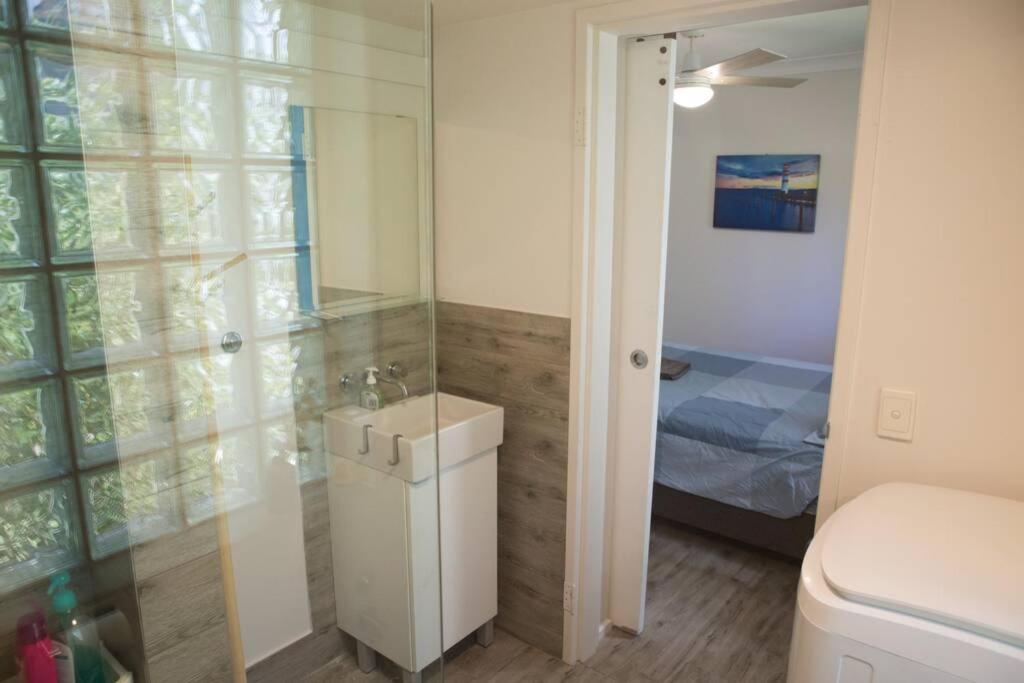 Surfers Paradise Self contained 1 Bed Unit (Budds) photo