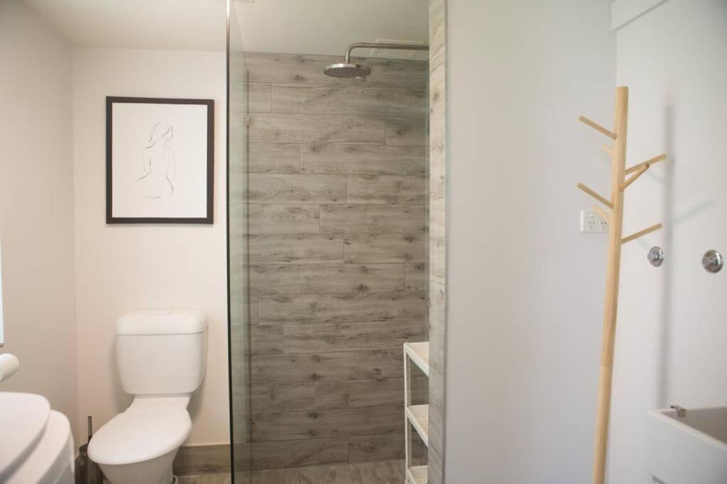 Surfers Paradise Self contained 1 Bed Unit (Budds) photo