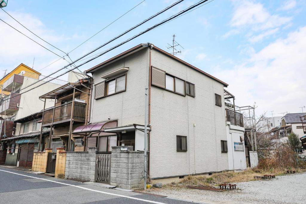 HAT Koizumi, near from JR Koizumi station 大和小泉駅徒歩2分の民泊 photo