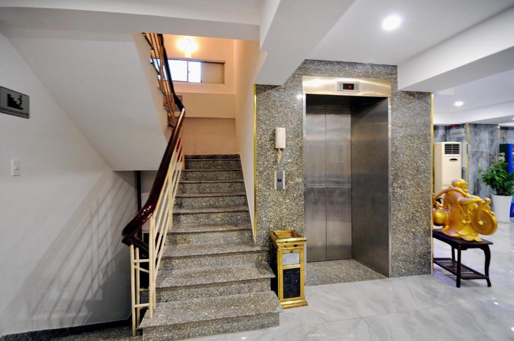 Golden Lotus Hotel Nha Trang