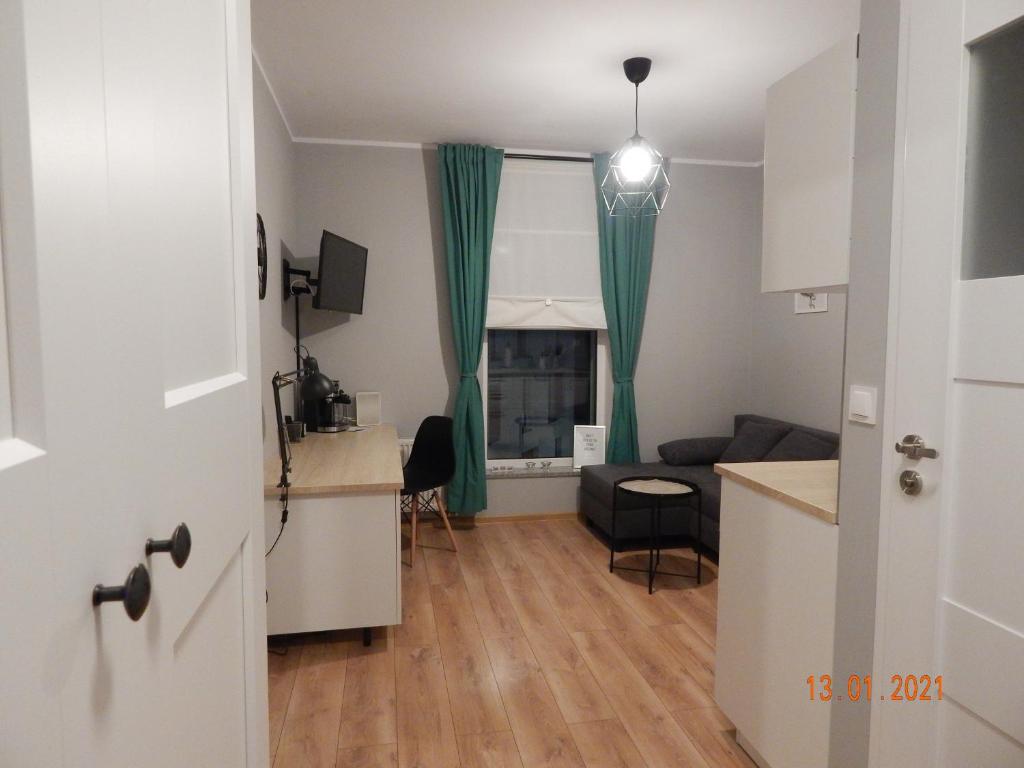 Przystanek Opole - MIKROAPARTAMENTY, Opolí
