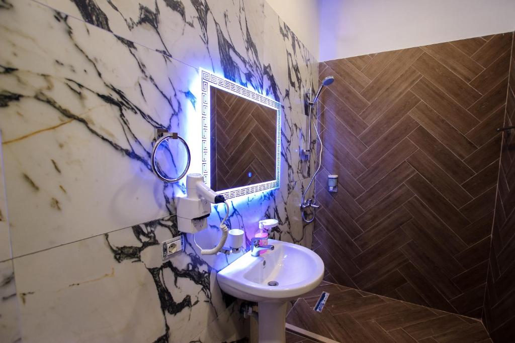 Hotel Vasho photo