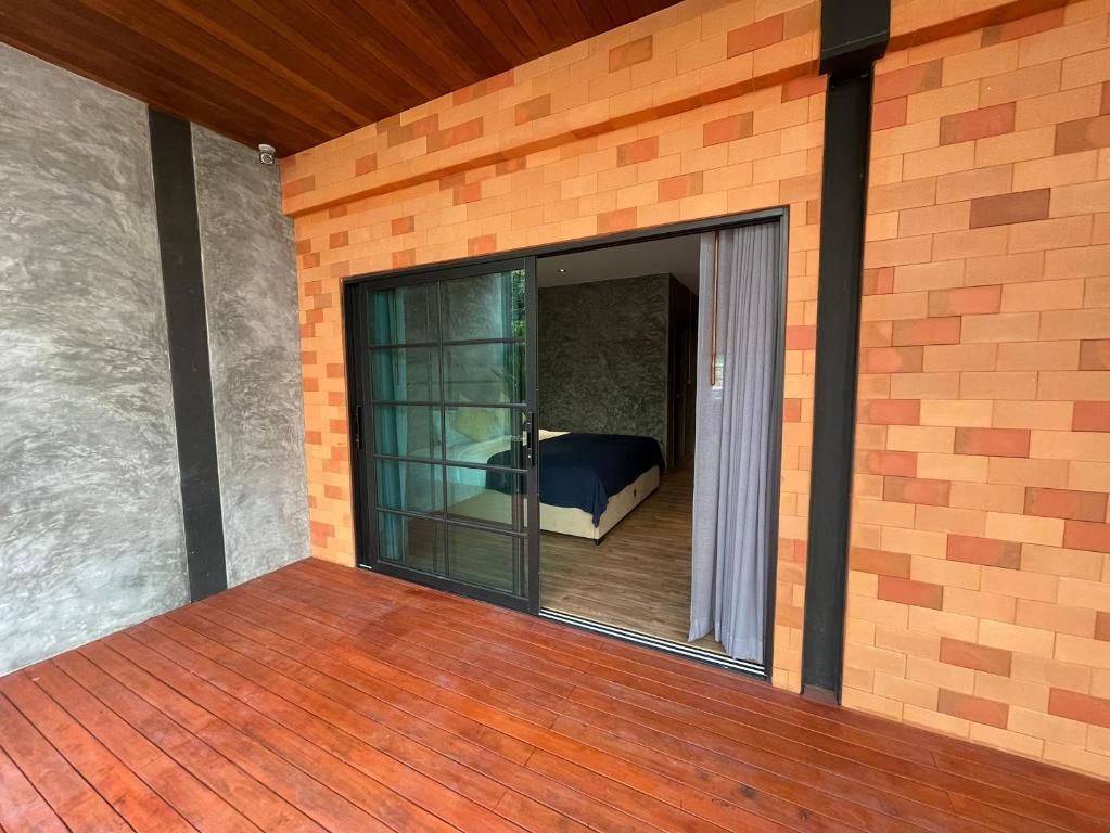 The Loft122