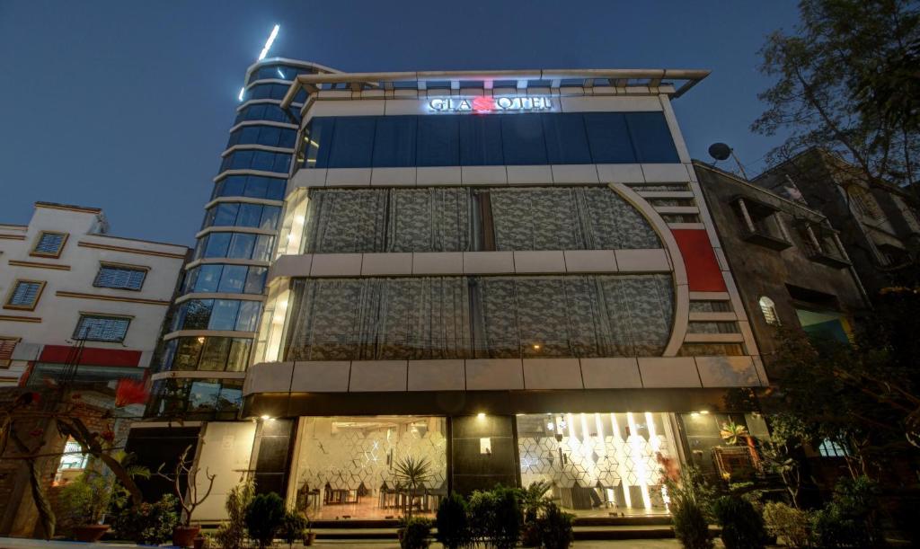 FabExpress Glassotel