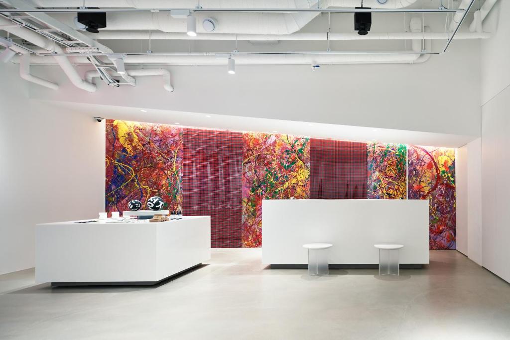 フロント・ロビー