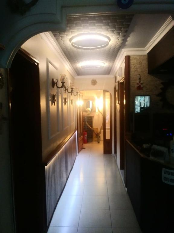 LIMON OTEL FOCA photo