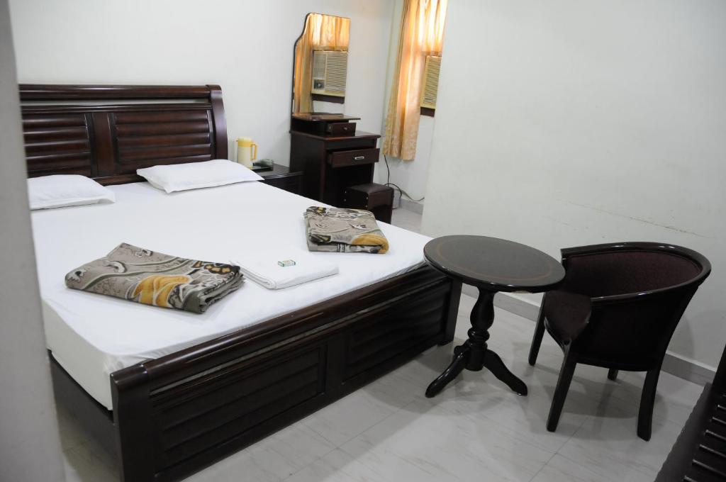 Lloyds Guest House - US Consulate Royapettah photo