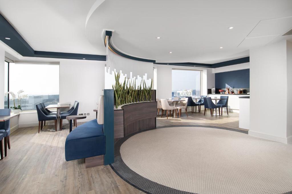 Bar/lounge