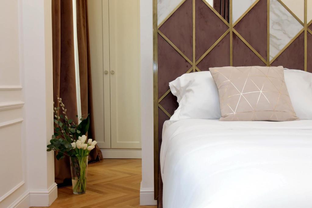 Domna Luxury Suites - 3
