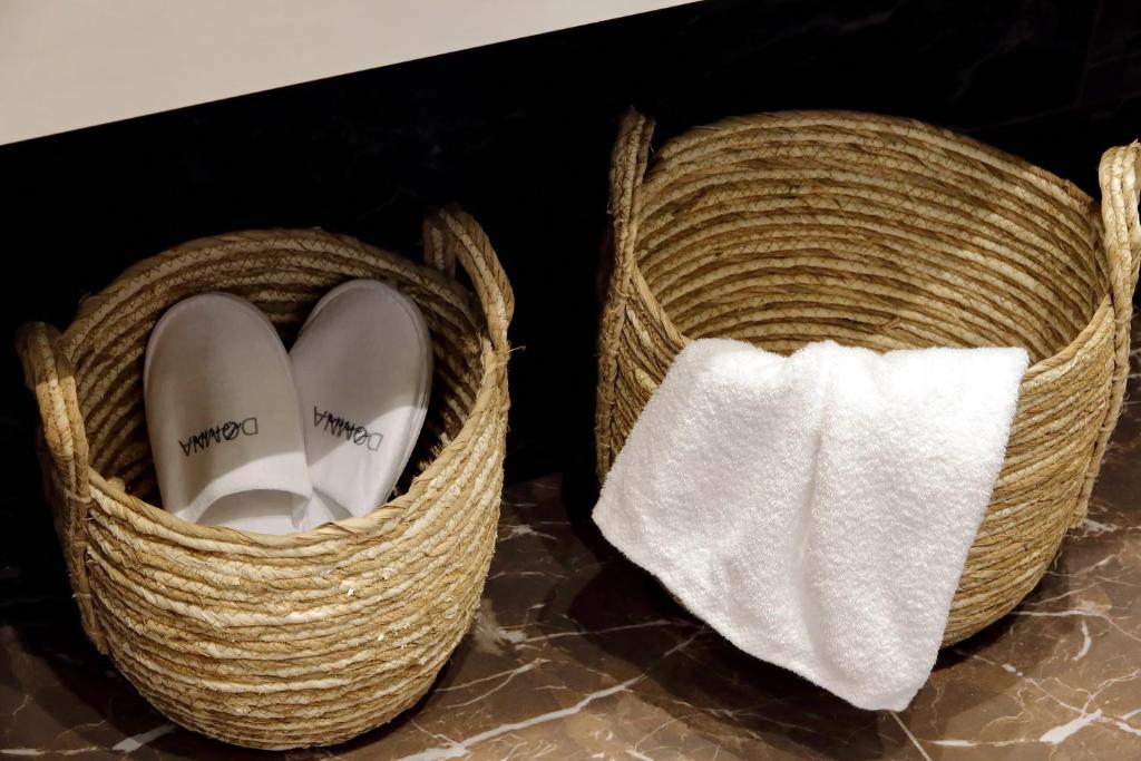 ドムナ ラグジュアリー スイーツ (Domna Luxury Suites) バスルーム（客室）