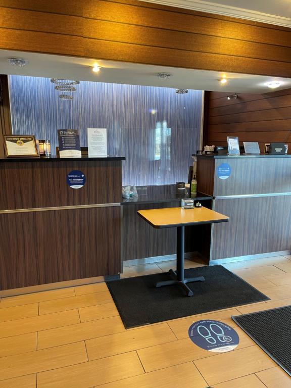 Baymont by Wyndham Chambersburg photo