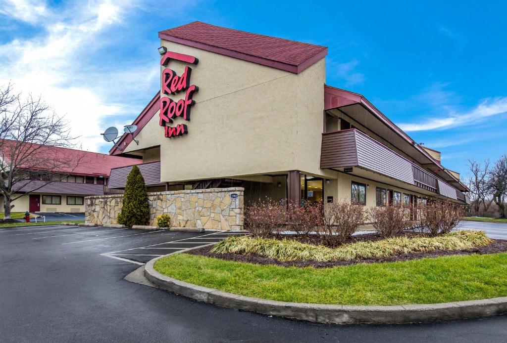 レッド ルーフ イン レキシントン (Red Roof Inn Lexington) 外観