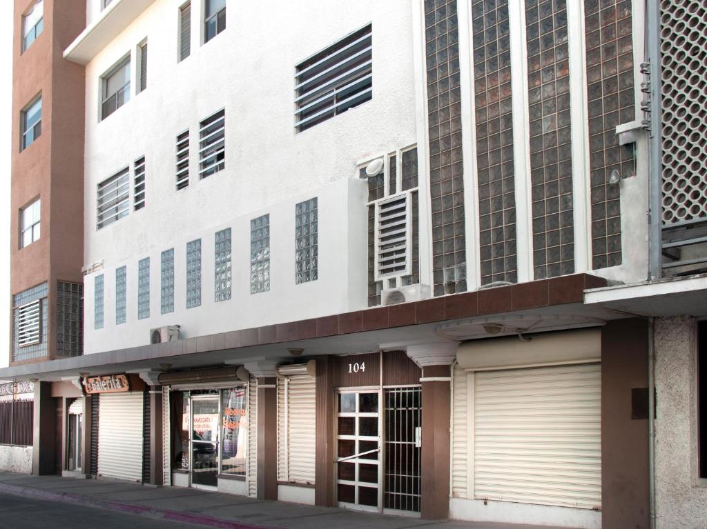 Hotel Allende 104 전경