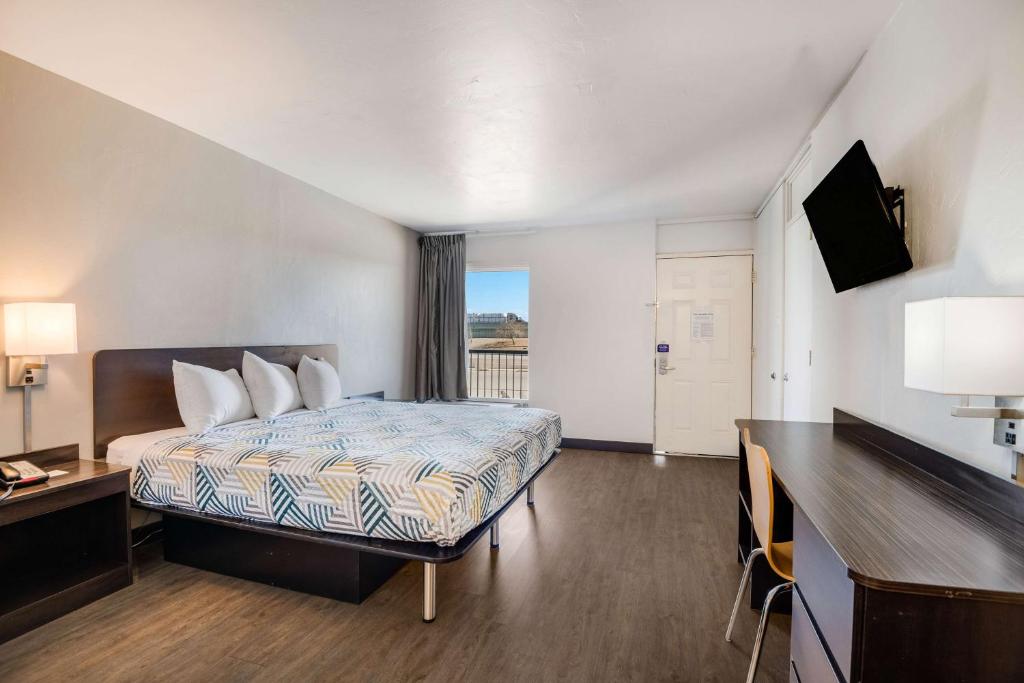 Howard Johnson By Wyndham Tucson Downtown Photo 35