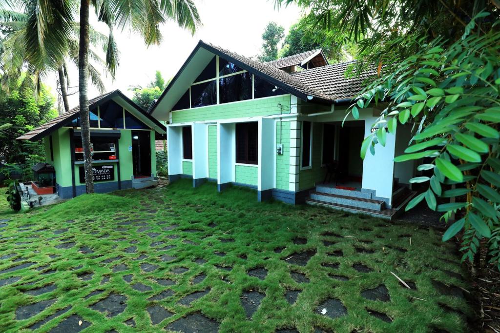 NARMADA HOMESTAY Yamuna photo
