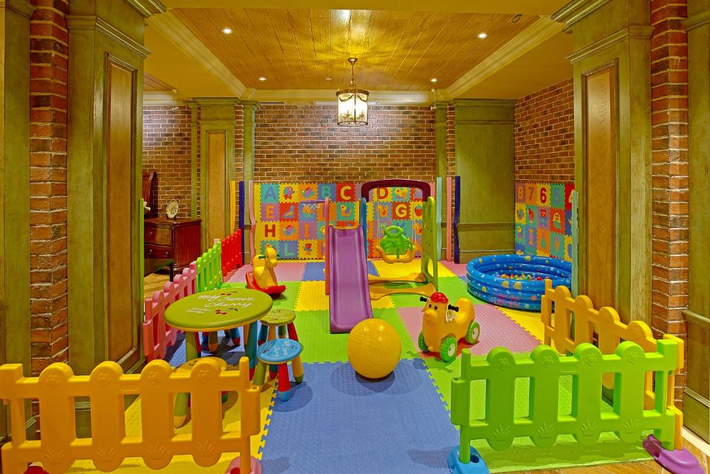 Harvest International Hotel photo
