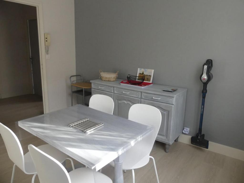 BEL APPARTEMENT TYPE F3 - 4