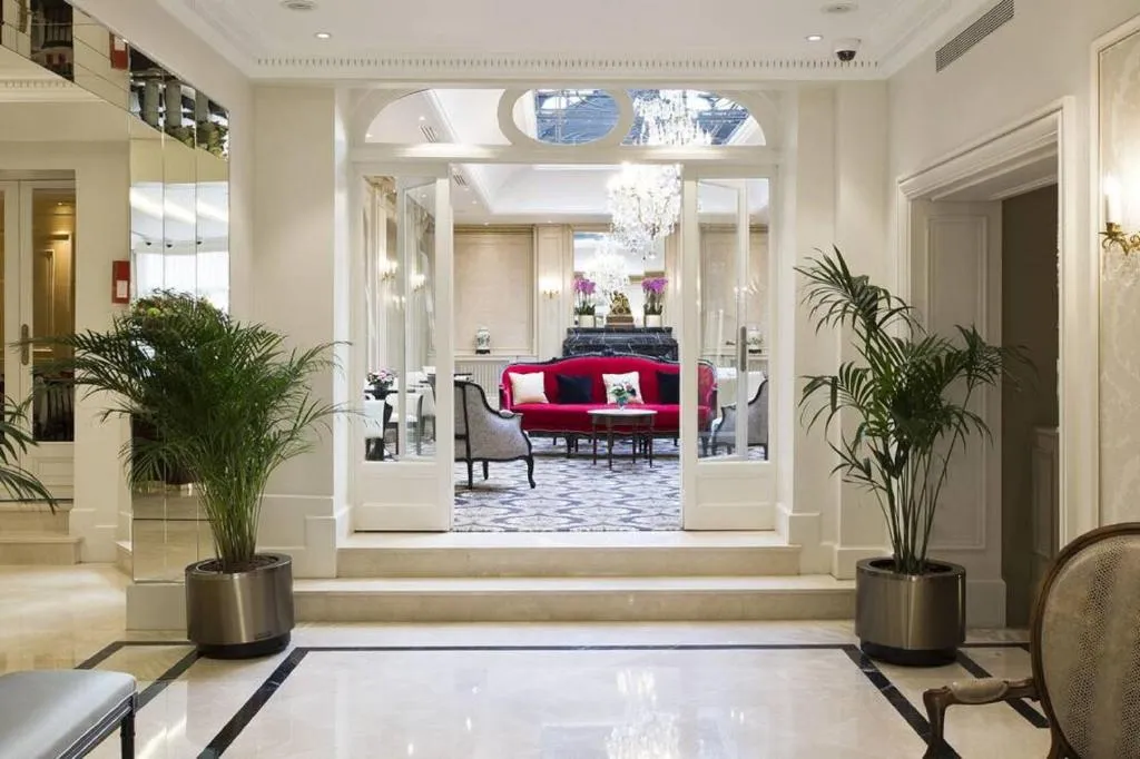 Hôtel Saint-Pétersbourg Opéra & Spa，位于巴黎的酒店
