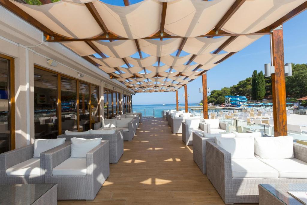 Apartments Galijot Plava Laguna — Restaurant & bars in Poreč, Istria