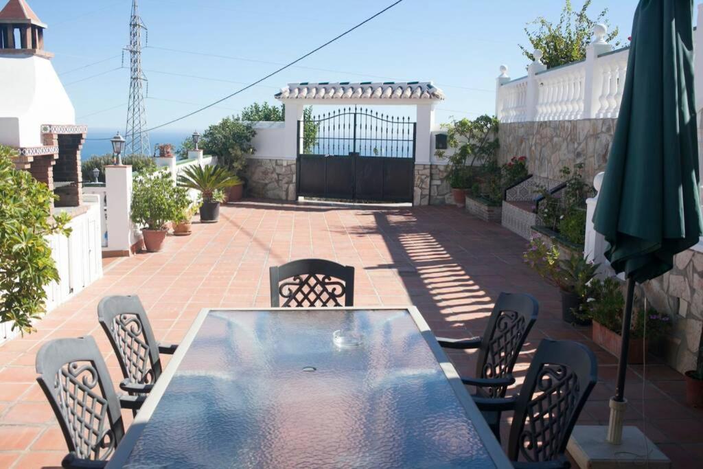 VILLA CEREZO - 3