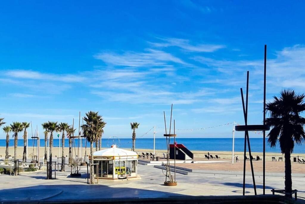 F2 entier CANET VUE MER // BALCON + PARKING, Canet-en-Roussillon