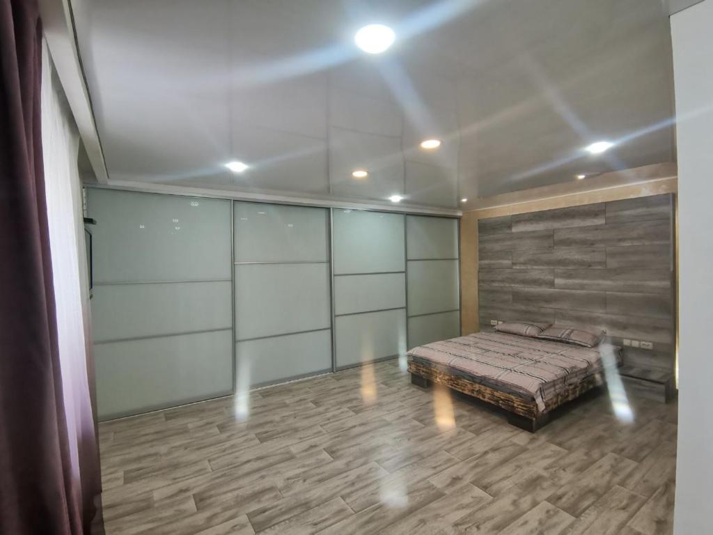 Spacious studio apartment, Mikolajiv