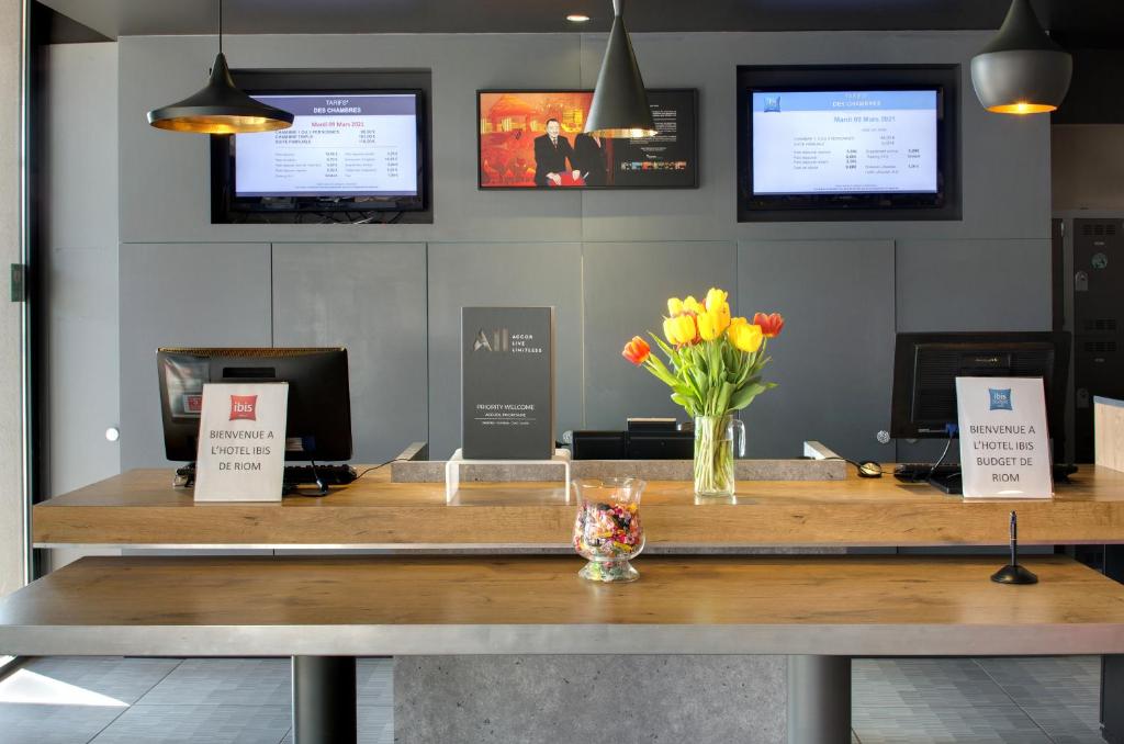 ibis Clermont-Ferrand Nord Riom photo