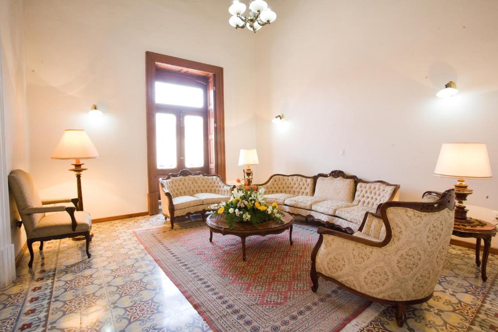 Hotel Senorial - 4