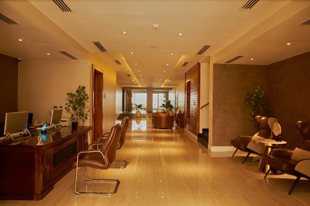 The Yacht Hotel Sea Front Lekki Phase 1 photo