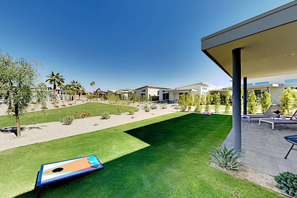 Indian Wells Studio with Pool Access, Near Golf (CA) reviews, prices