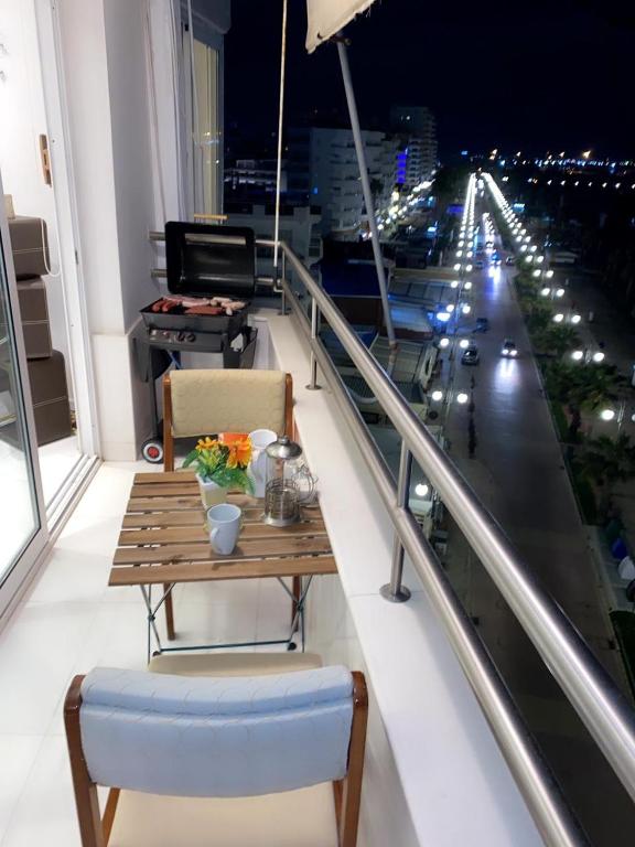 Larnaca Seaview Rooms photo