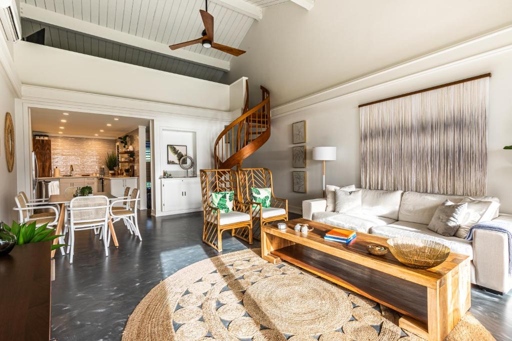 HBR Suite 9304, 5, 6, Princeville