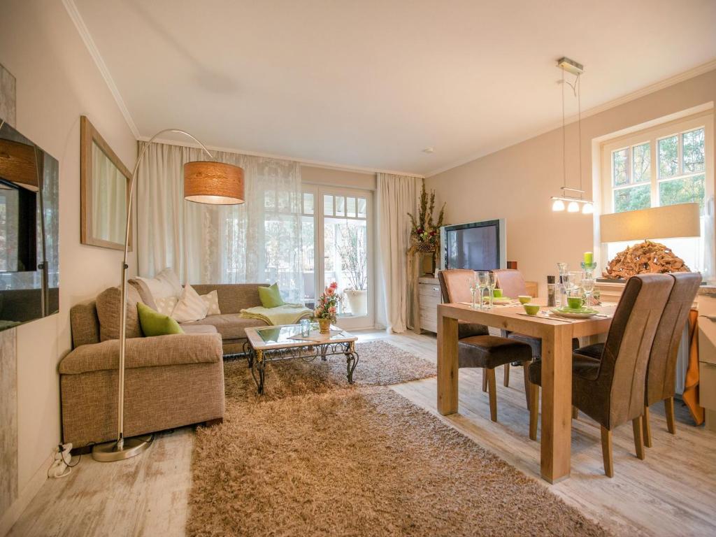 Dünenpark Binz - Komfortplus Ferienwohnung mit 1 Schlafzimmer und Balkon im Obergeschoss 155, Binz