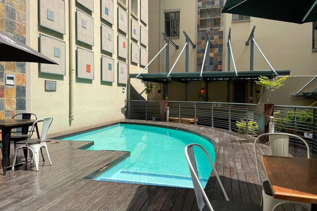 Cool & Easy Flat in the heart of Marshalltown photo