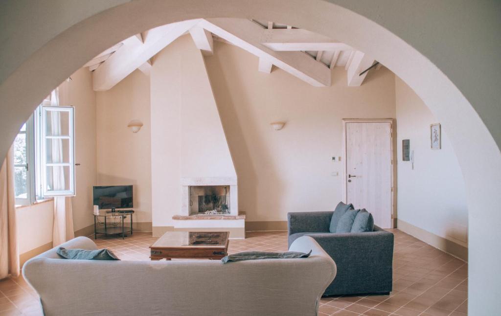 Cignella Resort — Hotel rooms in Trequanda, Tuscany