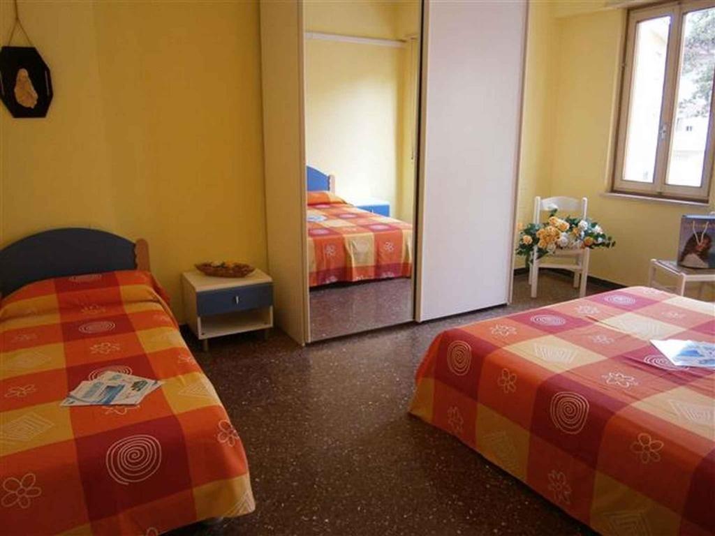 Two-Bedroom Apartment in Bibione VIII - 5