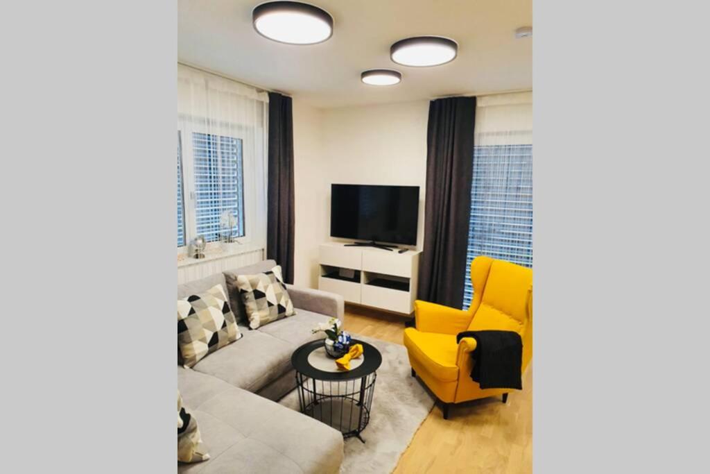 LEON Apartment NEU! Gemütlichkeit an erster Stelle, Linec