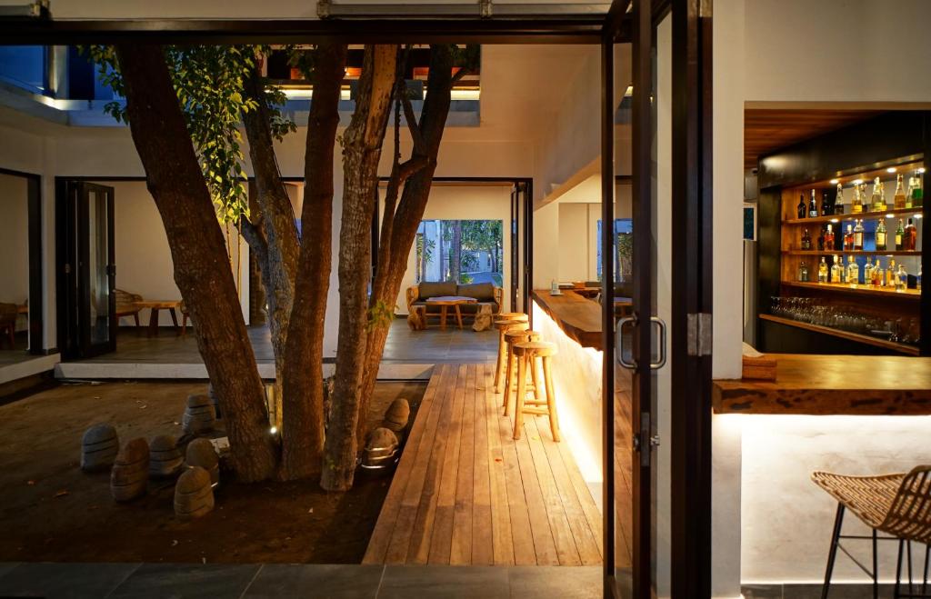 Bar/lounge