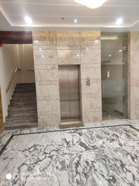 Hotel Shree Shyam International フロント・ロビー