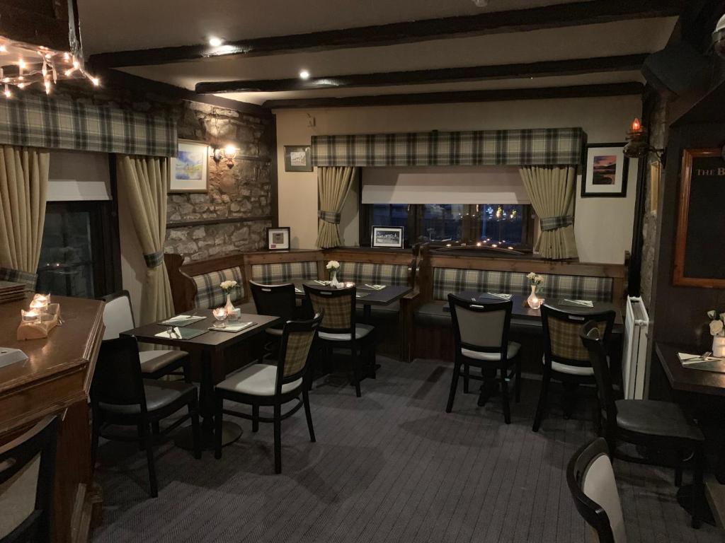 Lion and Unicorn Hotel photo