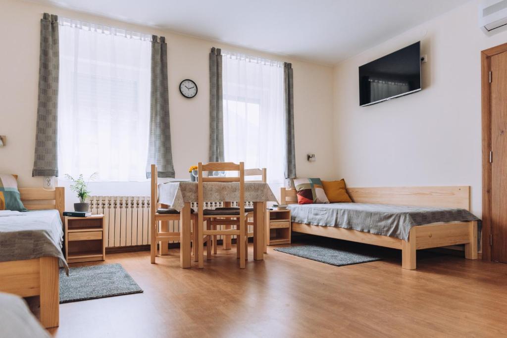 Apartman Ady 6, Senta