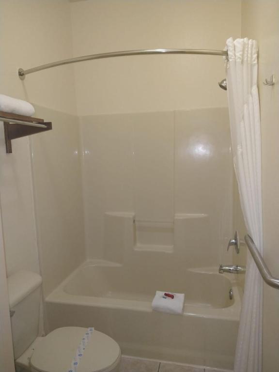 SureStay Hotel Mission by Best Western photo