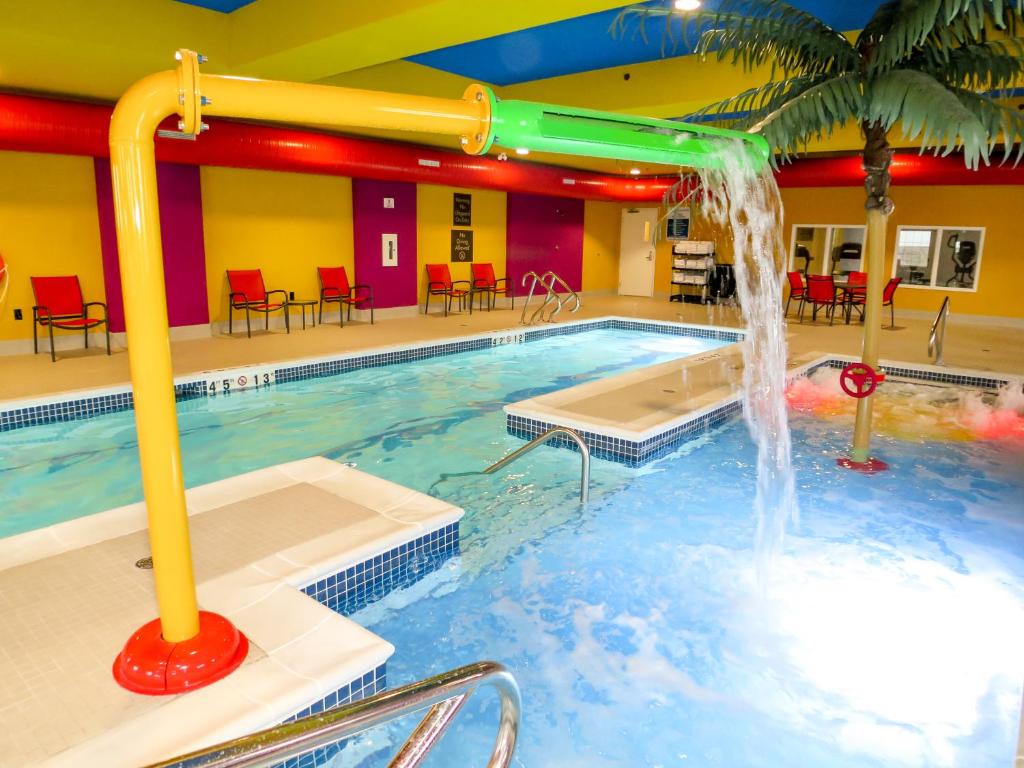 Comfort Suites Regina photo