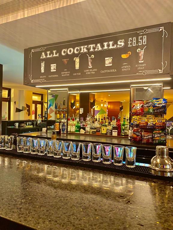 Shared lounge/TV area