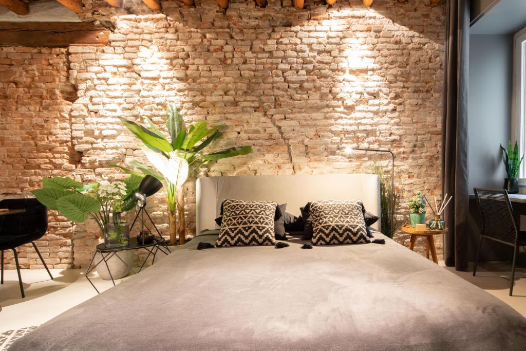 Officine Cavour Apartment