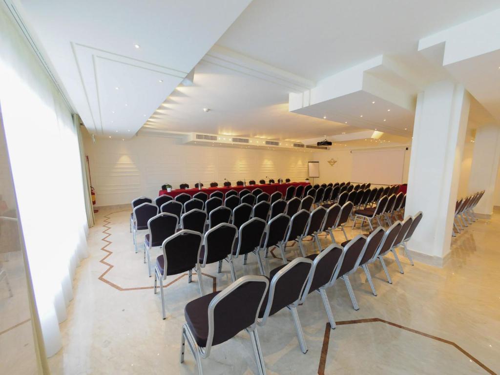 Catania International Airport Hotel — Obiekt in Katania, Sycylia