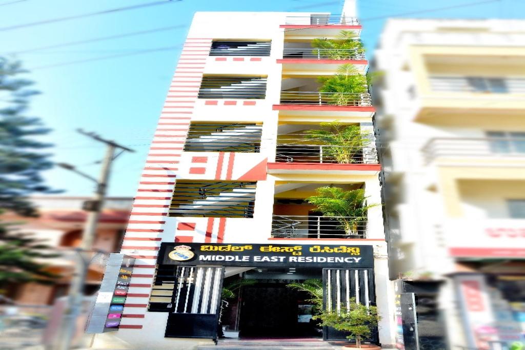 OYO 22471 Middle East Residency