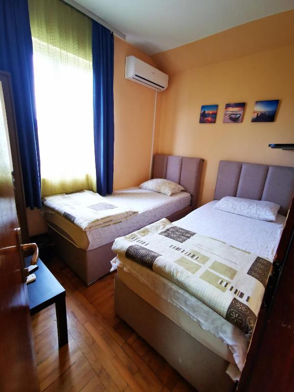 Explorer Podgorica - 2